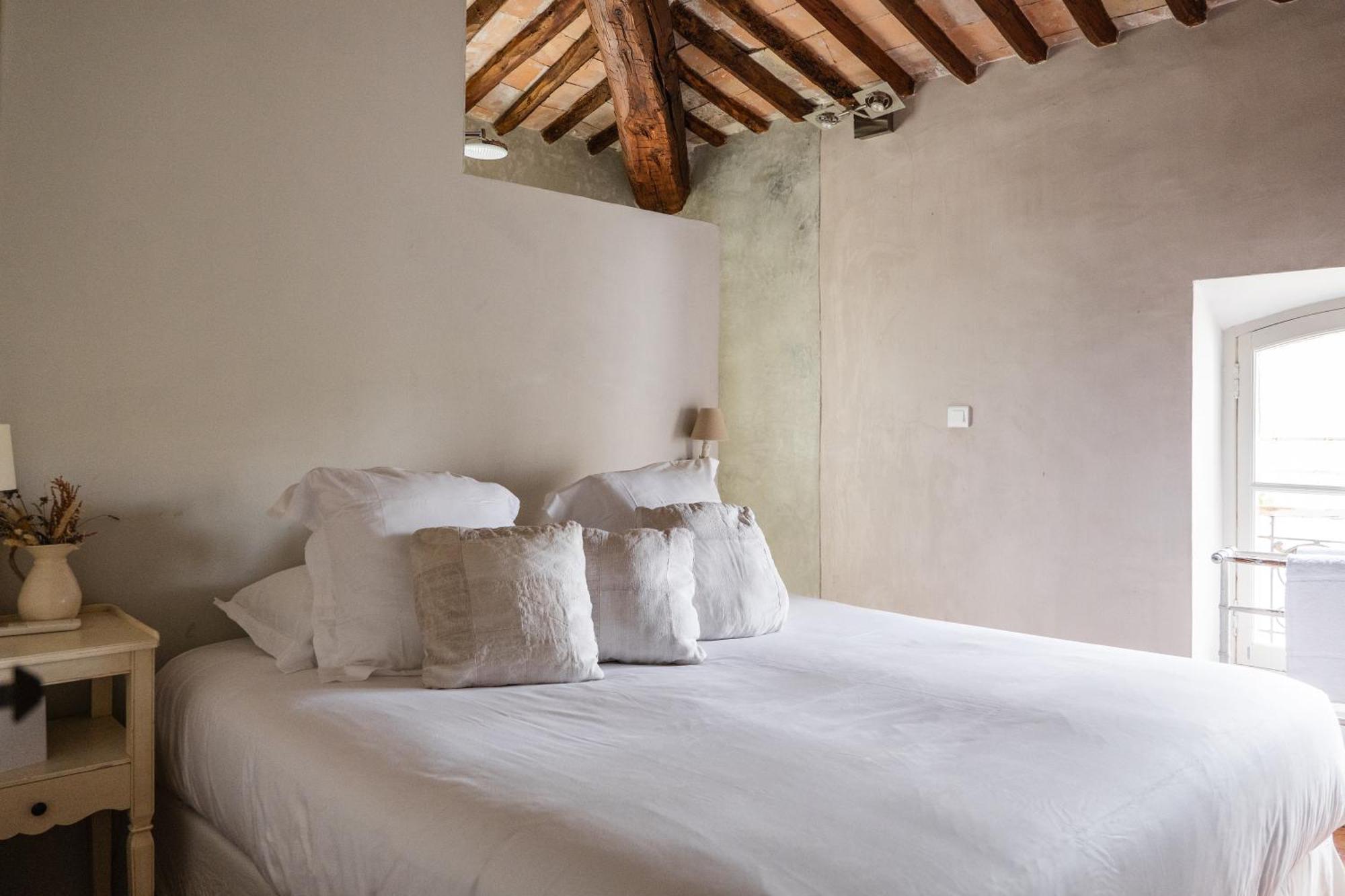 Le Galinier Lourmarin, A Beaumier Guesthouse Habitación foto
