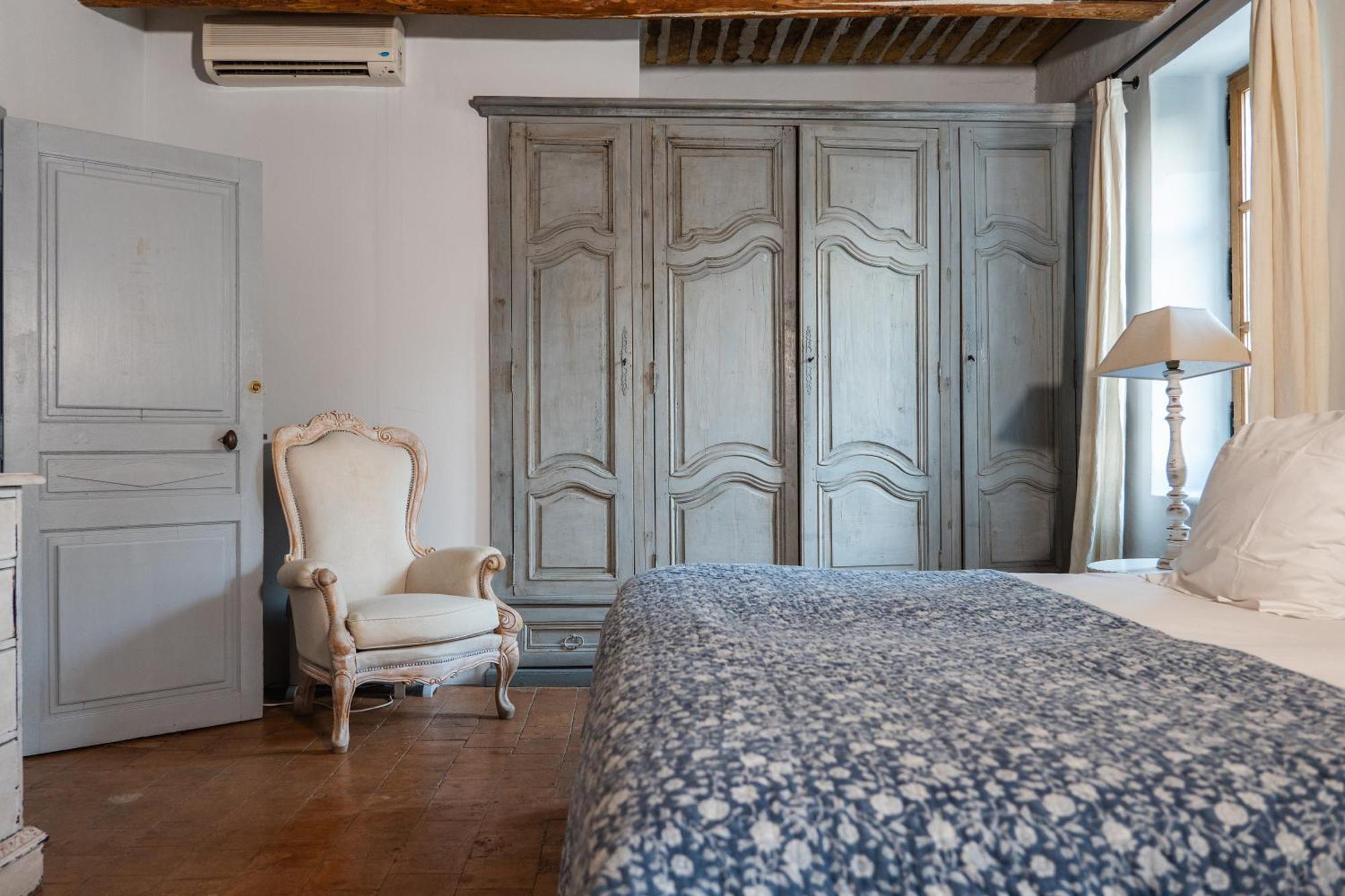 Le Galinier Lourmarin, A Beaumier Guesthouse Habitación foto